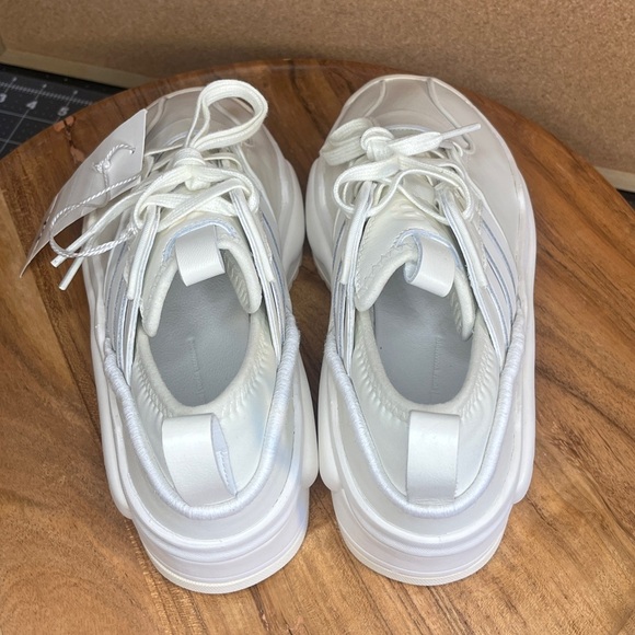 Adidas Y-3 rivalry
Off white
Brand new - Picture 6 of 11